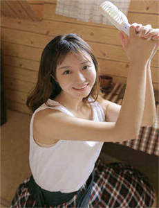 一二三四高清在线视频观看/99精品免费久久久久久久久日本