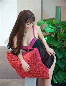 另类性姿势BBWBBW/疯狂做爰小说细节描写