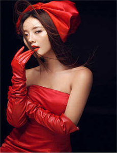 斗罗大陆唐三爆桶小舞游戏/LISA疯马秀表演彩排